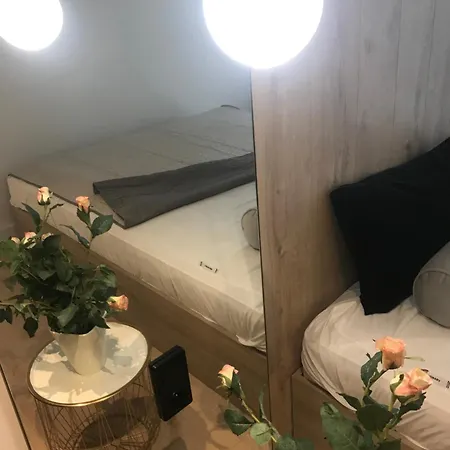 Apartment Bliska Wola Garaz Expo Warsaw