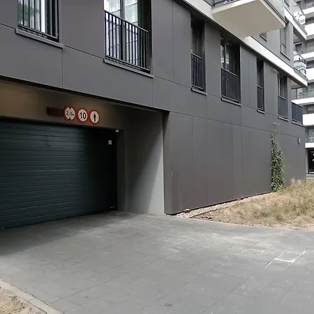 Bliska Wola Garaz Expo