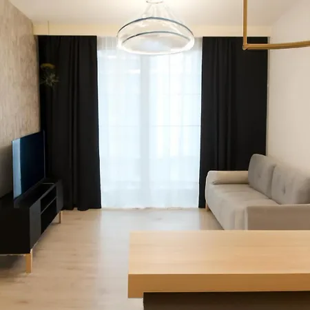 Bliska Wola Garaz Expo شقة وارسو