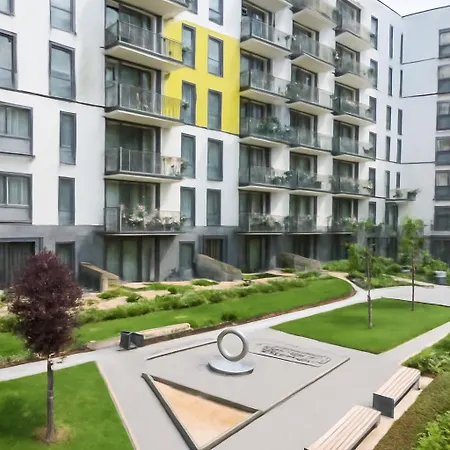 Bliska Wola Garaz Expo شقة وارسو