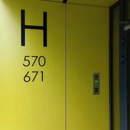 Bliska Wola Garaz Expo *