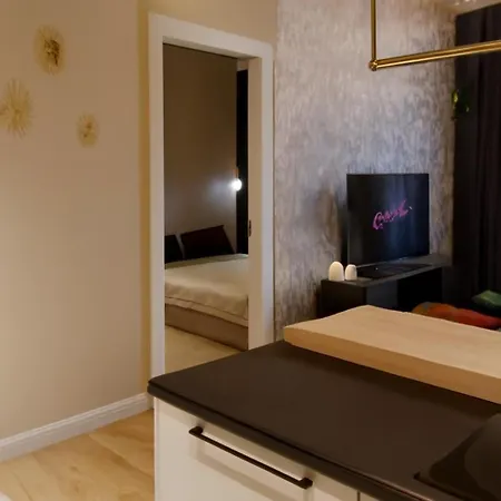 Bliska Wola Garaz Expo Διαμέρισμα *